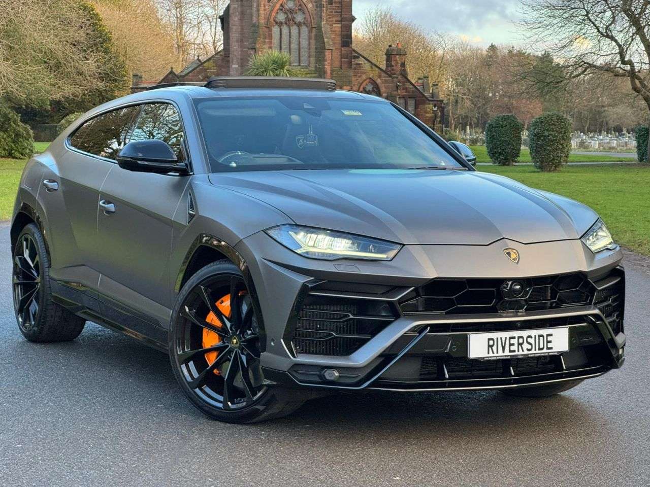 2022 LAMBORGHINI URUS 2022 LAMBORGHINI URUS