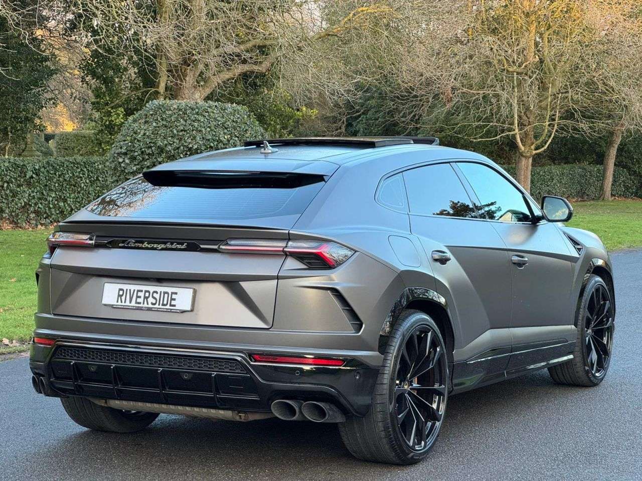 2022 LAMBORGHINI URUS 2022 LAMBORGHINI URUS
