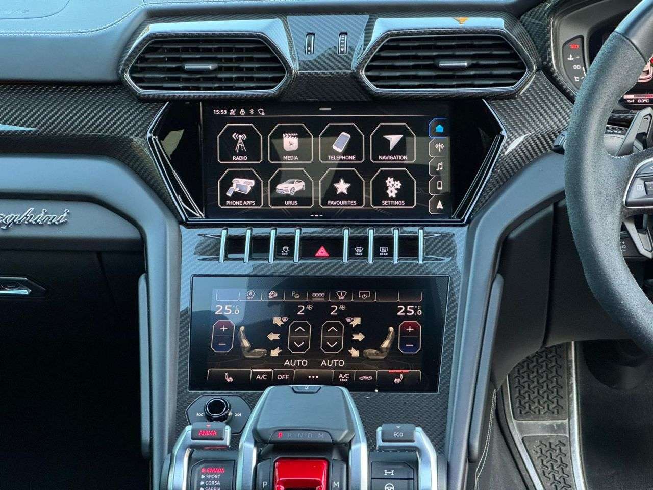 2022 LAMBORGHINI URUS 2022 LAMBORGHINI URUS