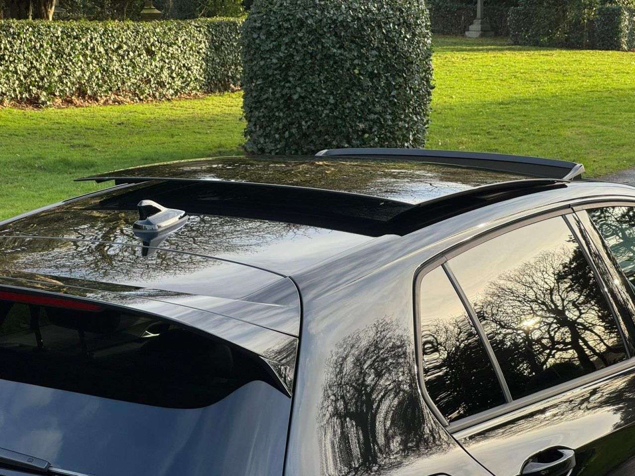 2025 VOLKSWAGEN GOLF 2025 VOLKSWAGEN GOLF