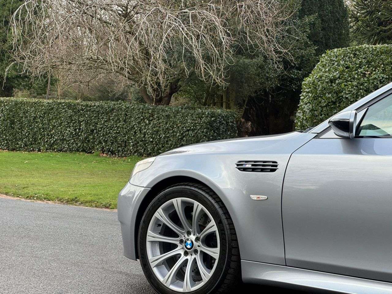 2006 BMW M5 2006 BMW M5