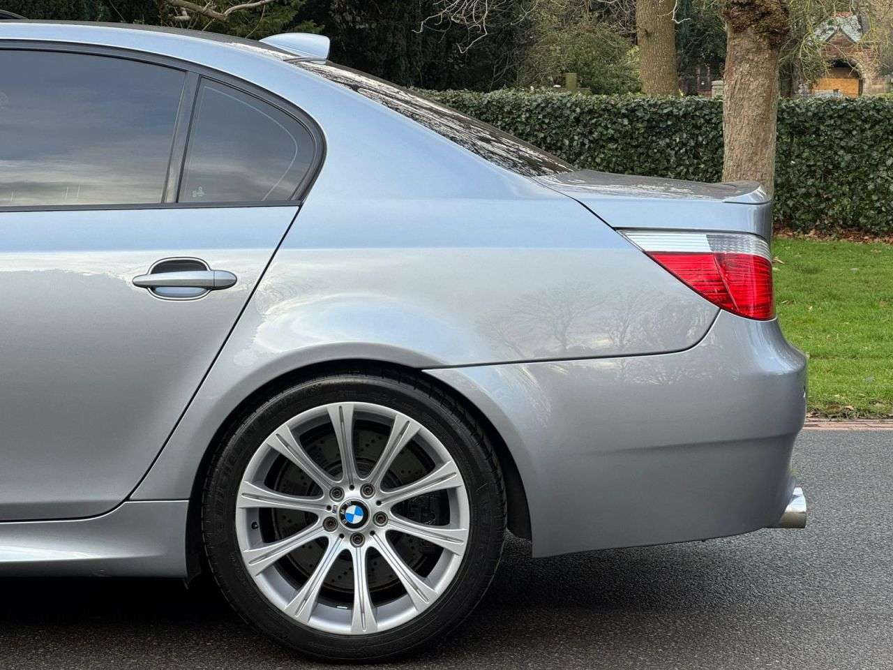 2006 BMW M5 2006 BMW M5