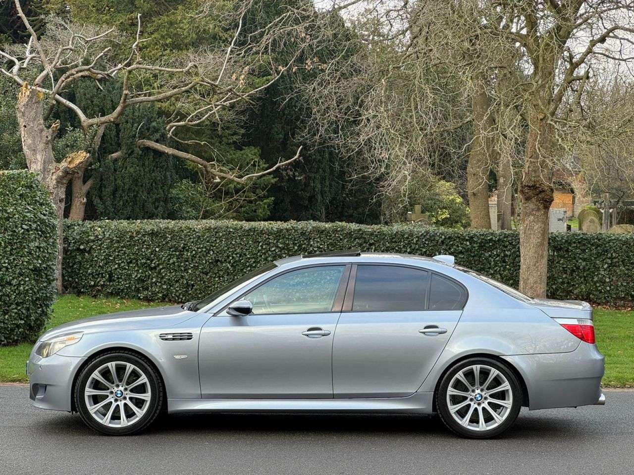 2006 BMW M5 2006 BMW M5