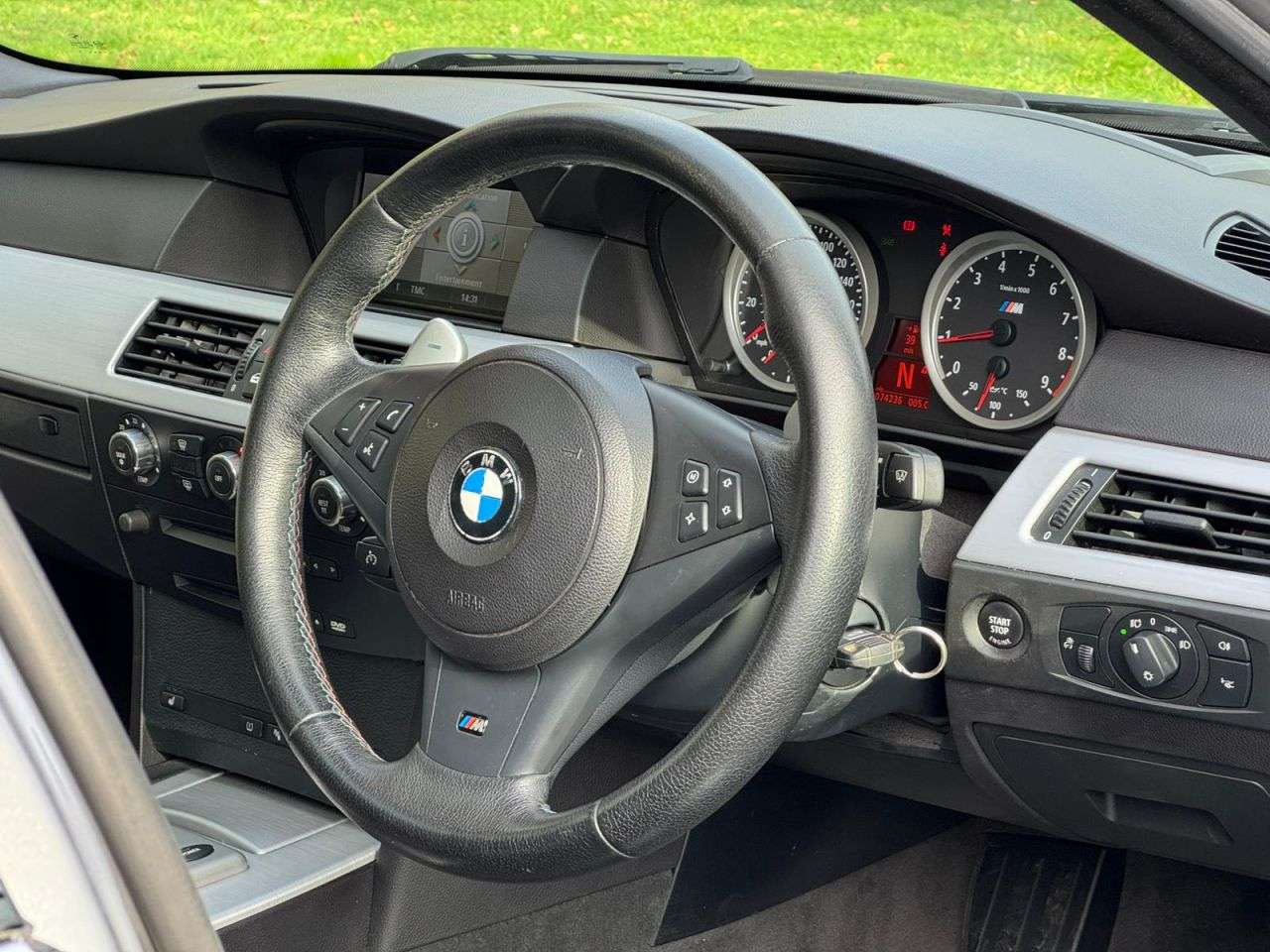 2006 BMW M5 2006 BMW M5