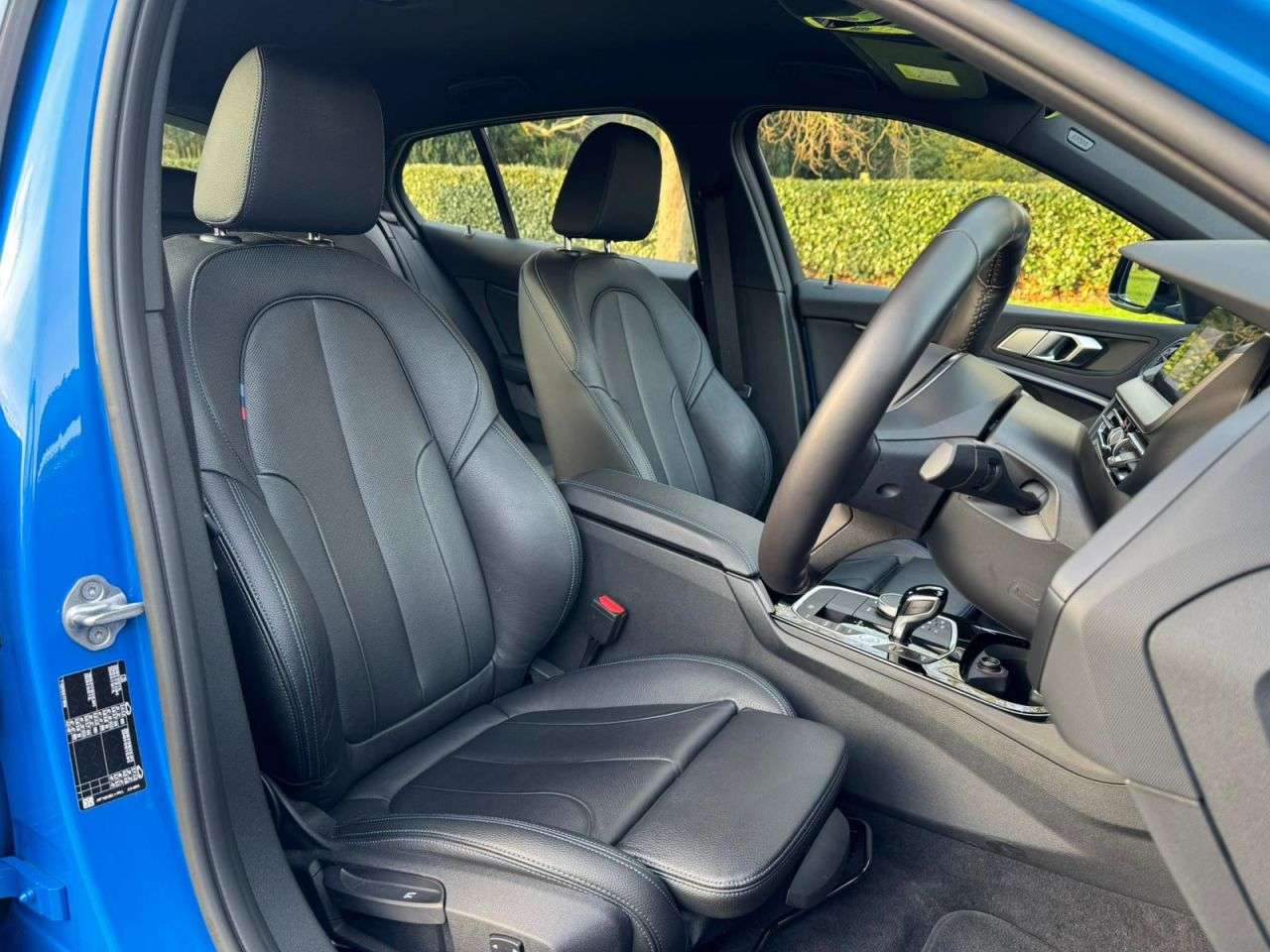 A 2021 BMW 1 SERIES 1.5 118i M Sport (LCP) Hatchback 5dr Petrol DCT Euro 6 (s/s) (136 ps) A 2021 BMW 1 SERIES 1.5 118i M Sport (LCP) Hatchback 5dr Petrol DCT Euro 6 (s/s) (136 ps)