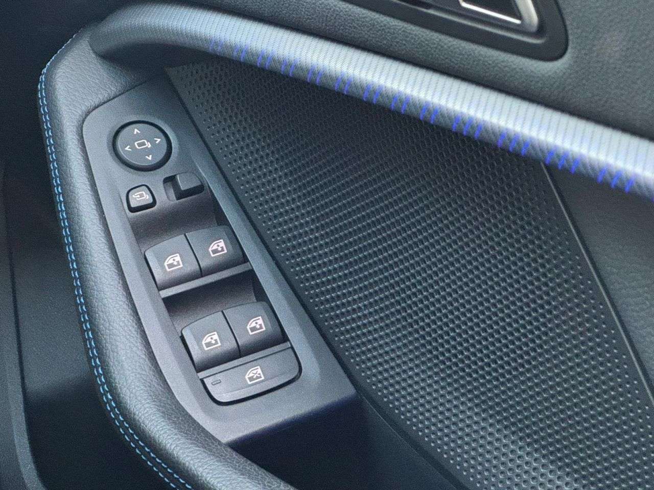 2021 BMW 1 SERIES 2021 BMW 1 SERIES