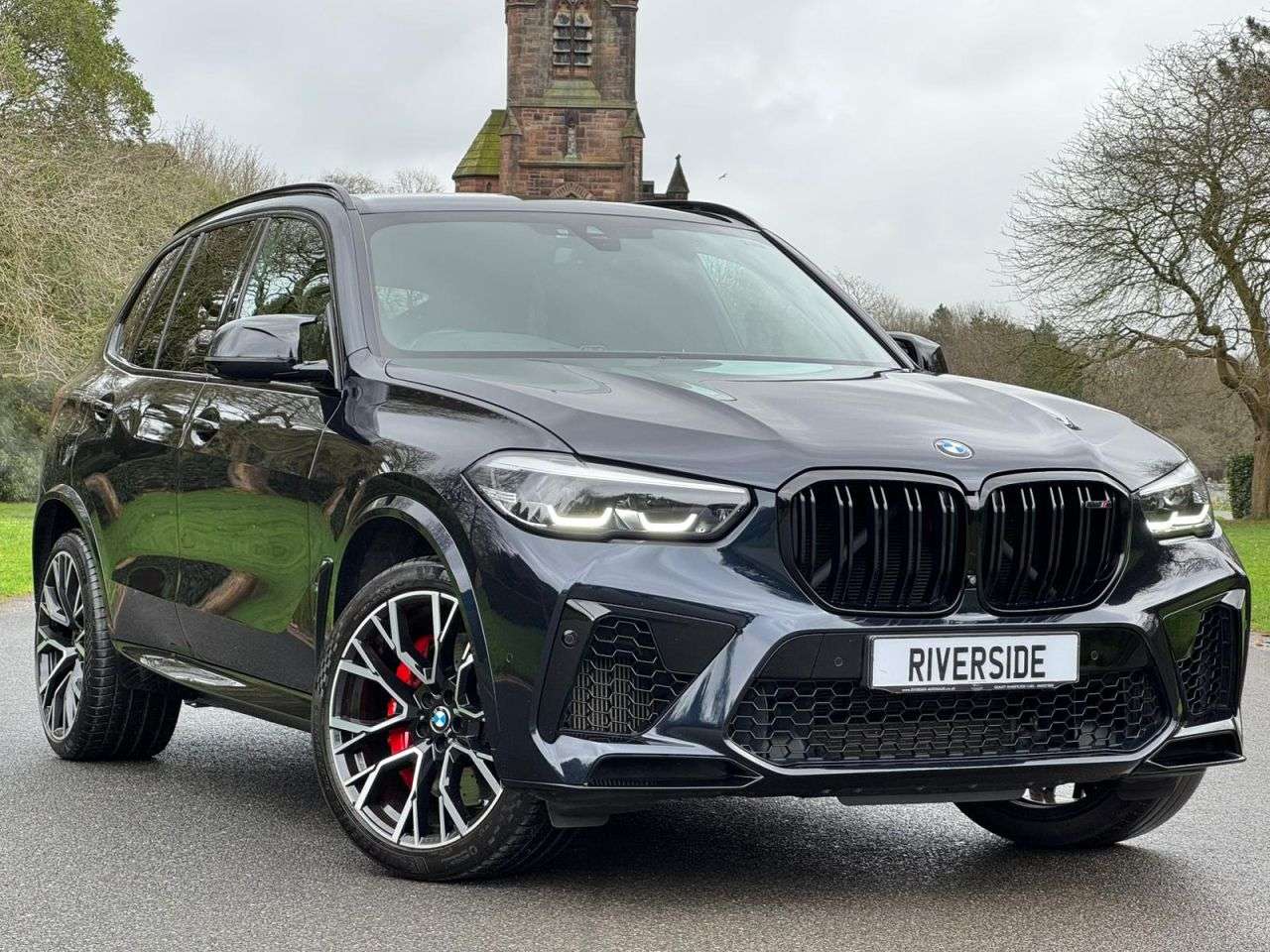 2022 BMW X5 M 2022 BMW X5 M