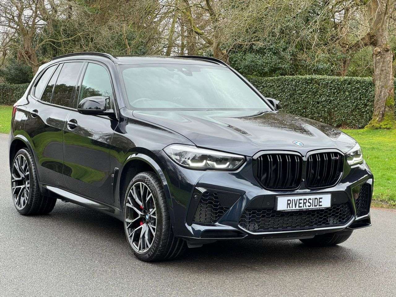 2022 BMW X5 M 2022 BMW X5 M