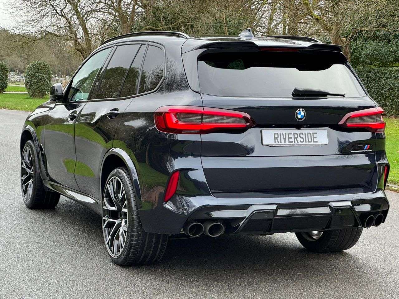 2022 BMW X5 M 2022 BMW X5 M
