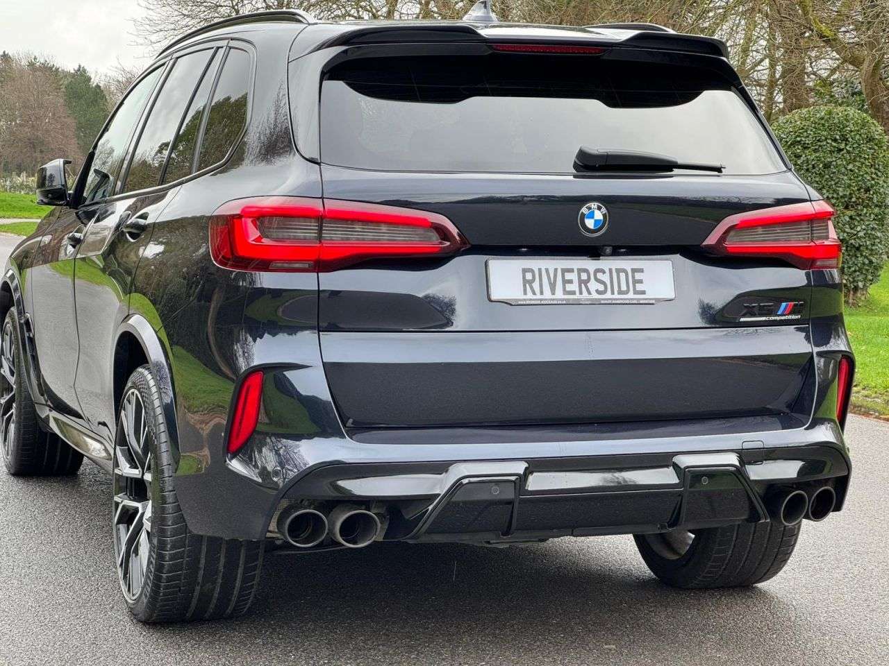2022 BMW X5 M 2022 BMW X5 M
