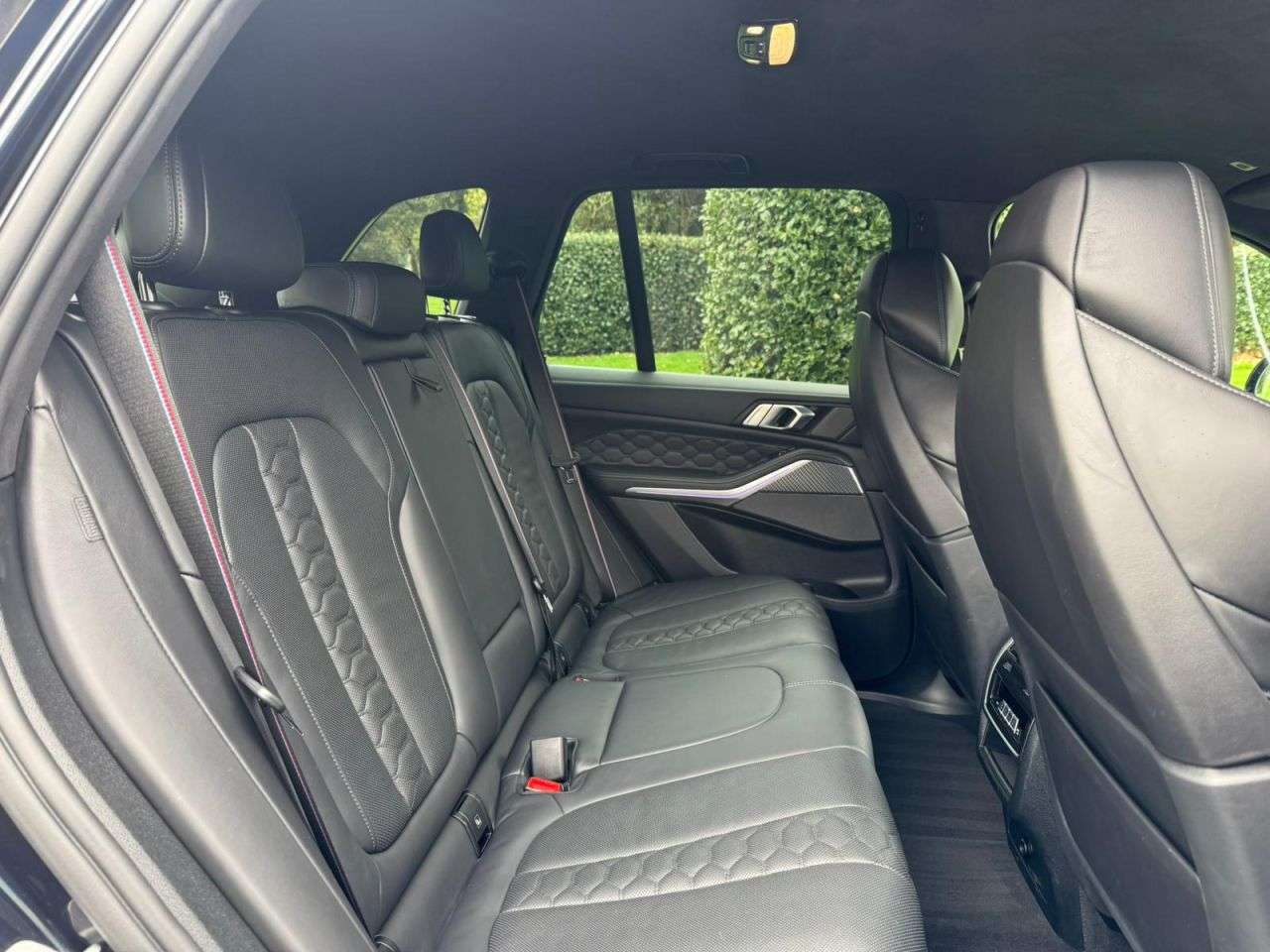 2022 BMW X5 M 2022 BMW X5 M