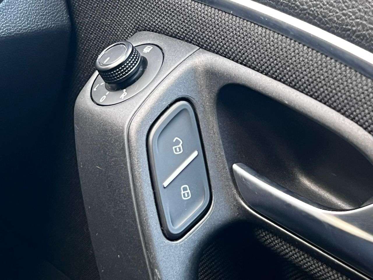 2016 VOLKSWAGEN POLO 2016 VOLKSWAGEN POLO