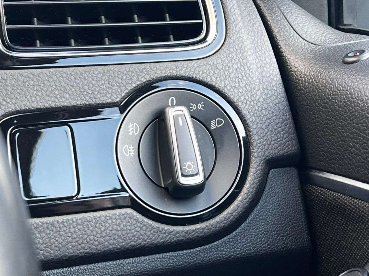 2016 VOLKSWAGEN POLO 2016 VOLKSWAGEN POLO