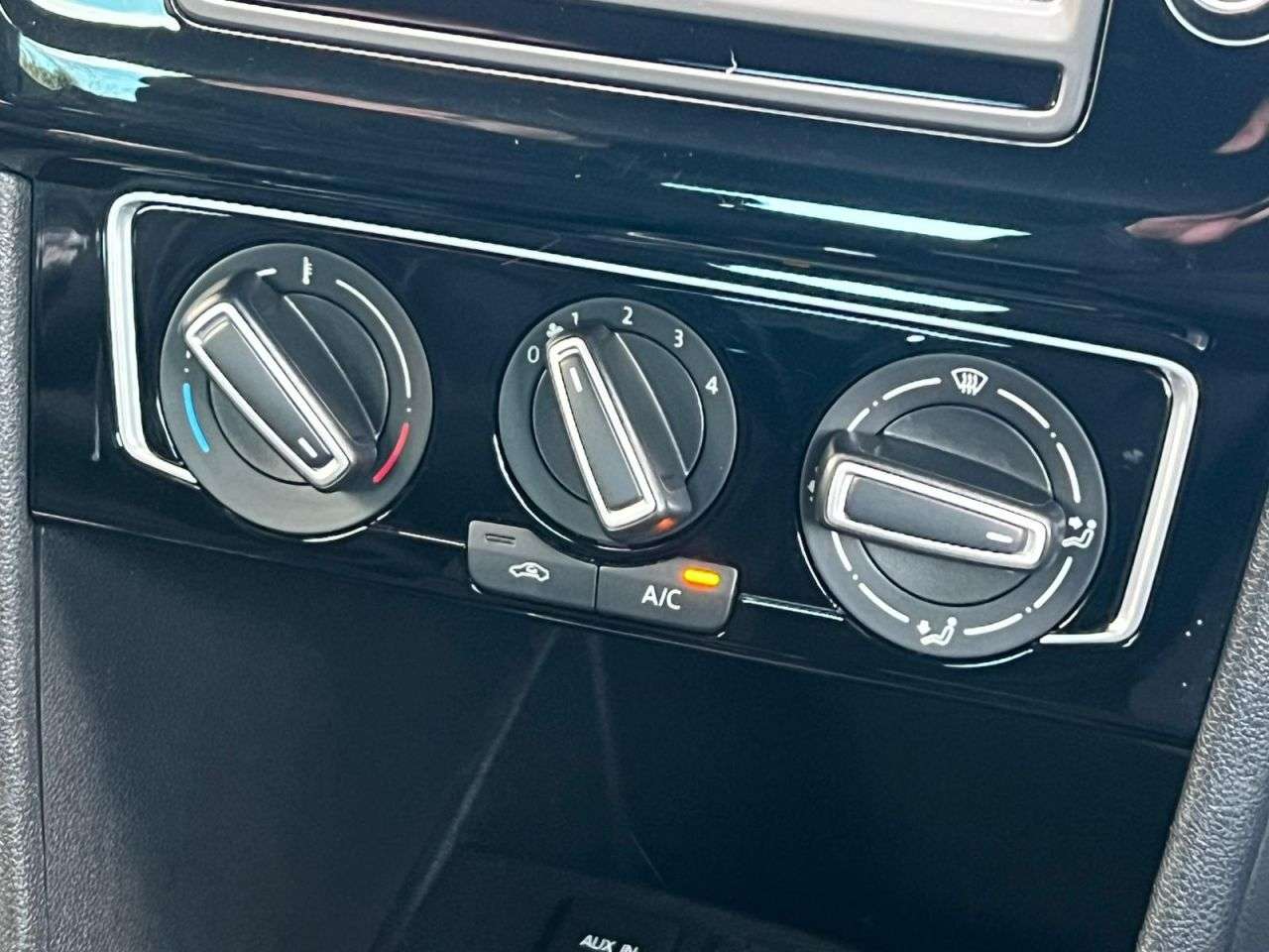 2016 VOLKSWAGEN POLO 2016 VOLKSWAGEN POLO