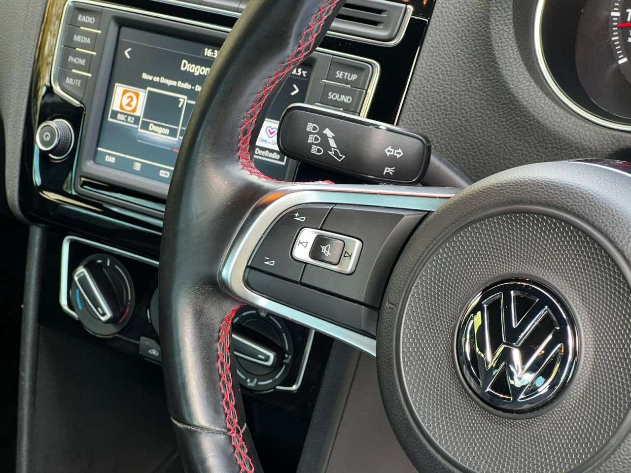 2016 VOLKSWAGEN POLO 2016 VOLKSWAGEN POLO