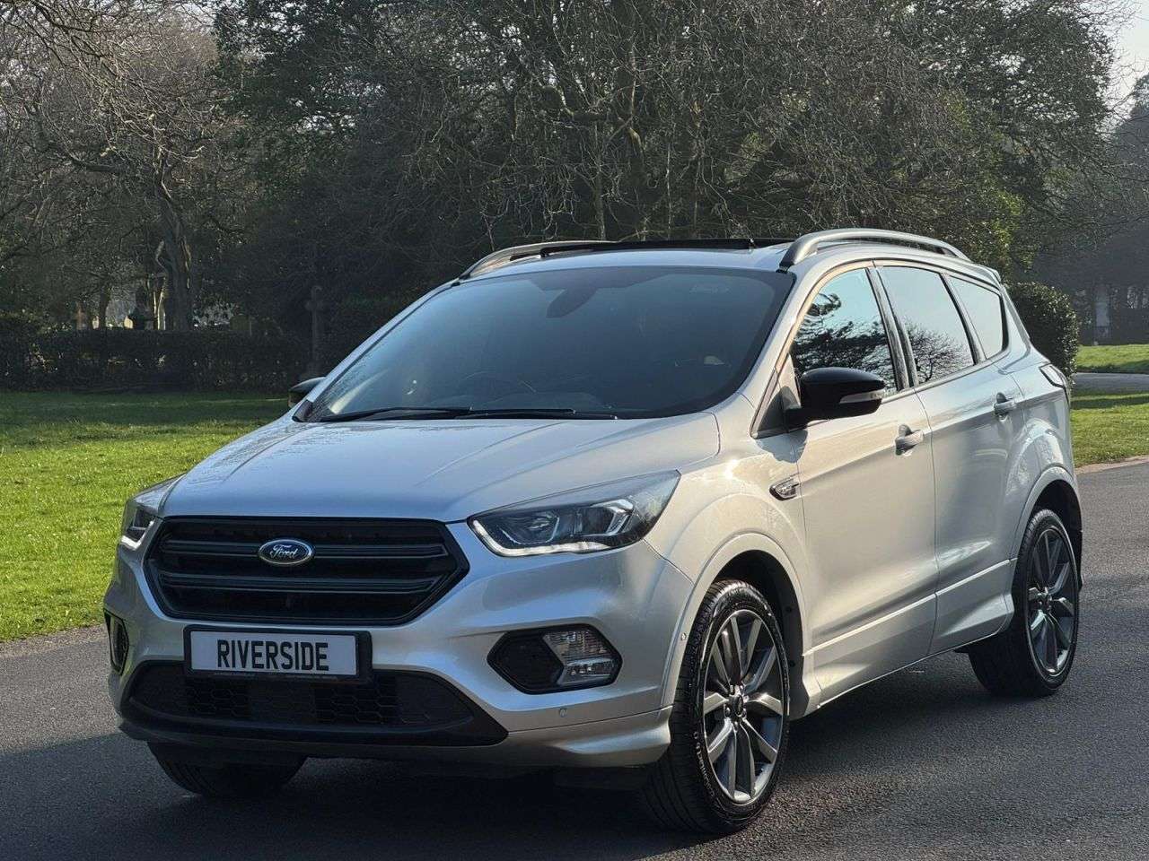 A 2019 FORD KUGA 1.5T EcoBoost ST-Line Edition SUV 5dr Petrol Manual Euro 6 (s/s) (150 ps) A 2019 FORD KUGA 1.5T EcoBoost ST-Line Edition SUV 5dr Petrol Manual Euro 6 (s/s) (150 ps)
