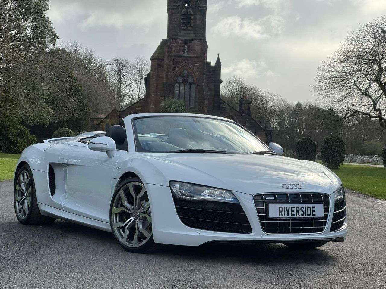 2012 AUDI R8 2012 AUDI R8