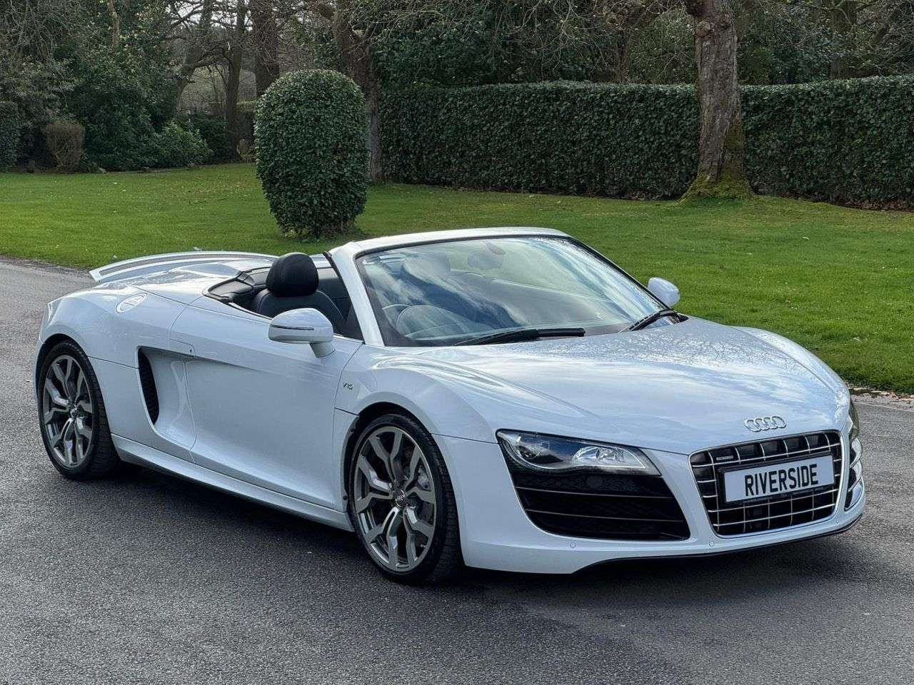 2012 AUDI R8 2012 AUDI R8