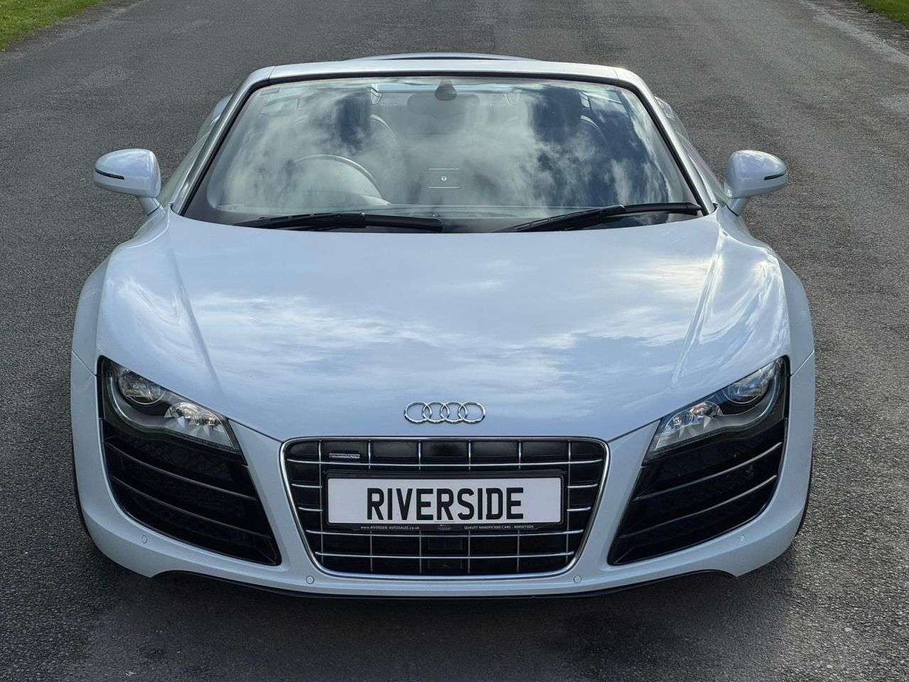 2012 AUDI R8 2012 AUDI R8