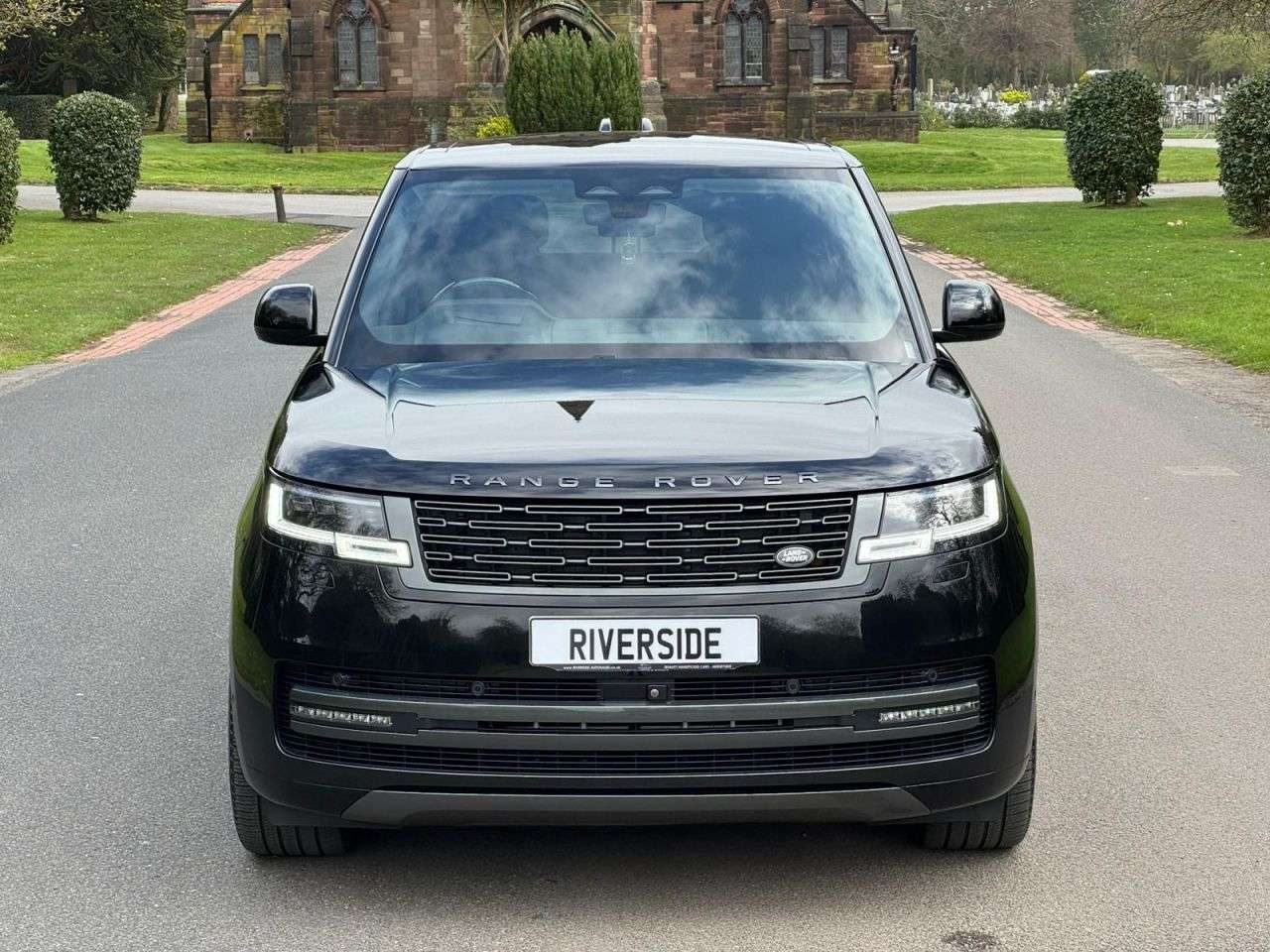 A 2024 LAND ROVER RANGE ROVER 3.0 D350 MHEV HSE SUV 5dr Diesel Auto 4WD Euro 6 (s/s) (350 ps) A 2024 LAND ROVER RANGE ROVER 3.0 D350 MHEV HSE SUV 5dr Diesel Auto 4WD Euro 6 (s/s) (350 ps)