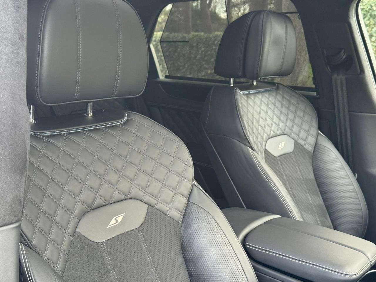 2024 BENTLEY BENTAYGA 2024 BENTLEY BENTAYGA