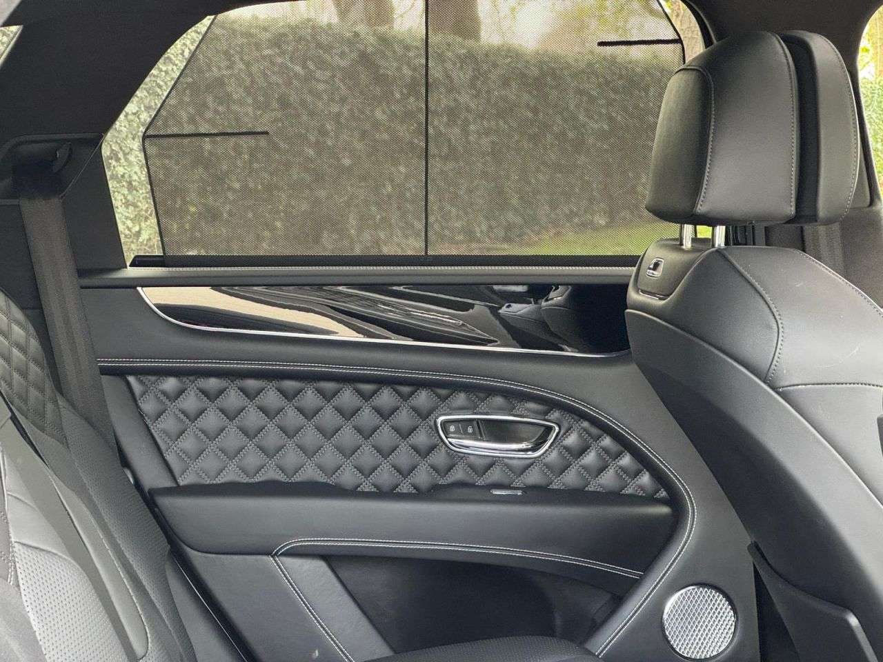 2024 BENTLEY BENTAYGA 2024 BENTLEY BENTAYGA