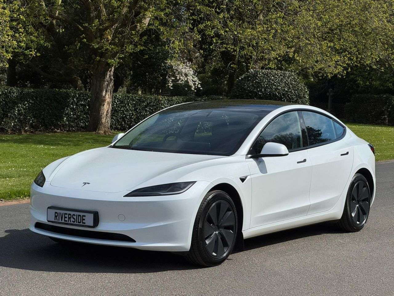 2025 TESLA MODEL 3 2025 TESLA MODEL 3
