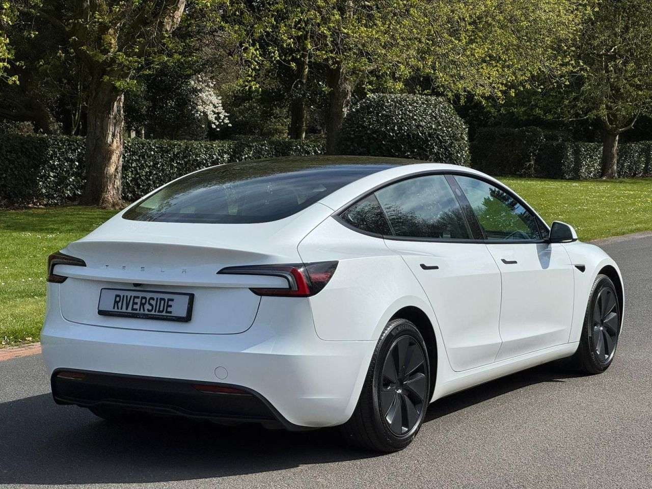 2025 TESLA MODEL 3 2025 TESLA MODEL 3