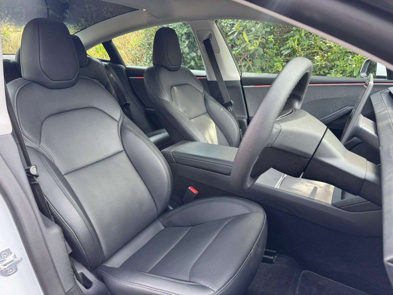 2025 TESLA MODEL 3 2025 TESLA MODEL 3