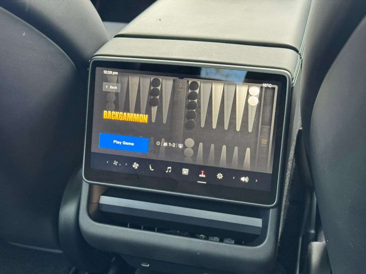 2025 TESLA MODEL 3 2025 TESLA MODEL 3