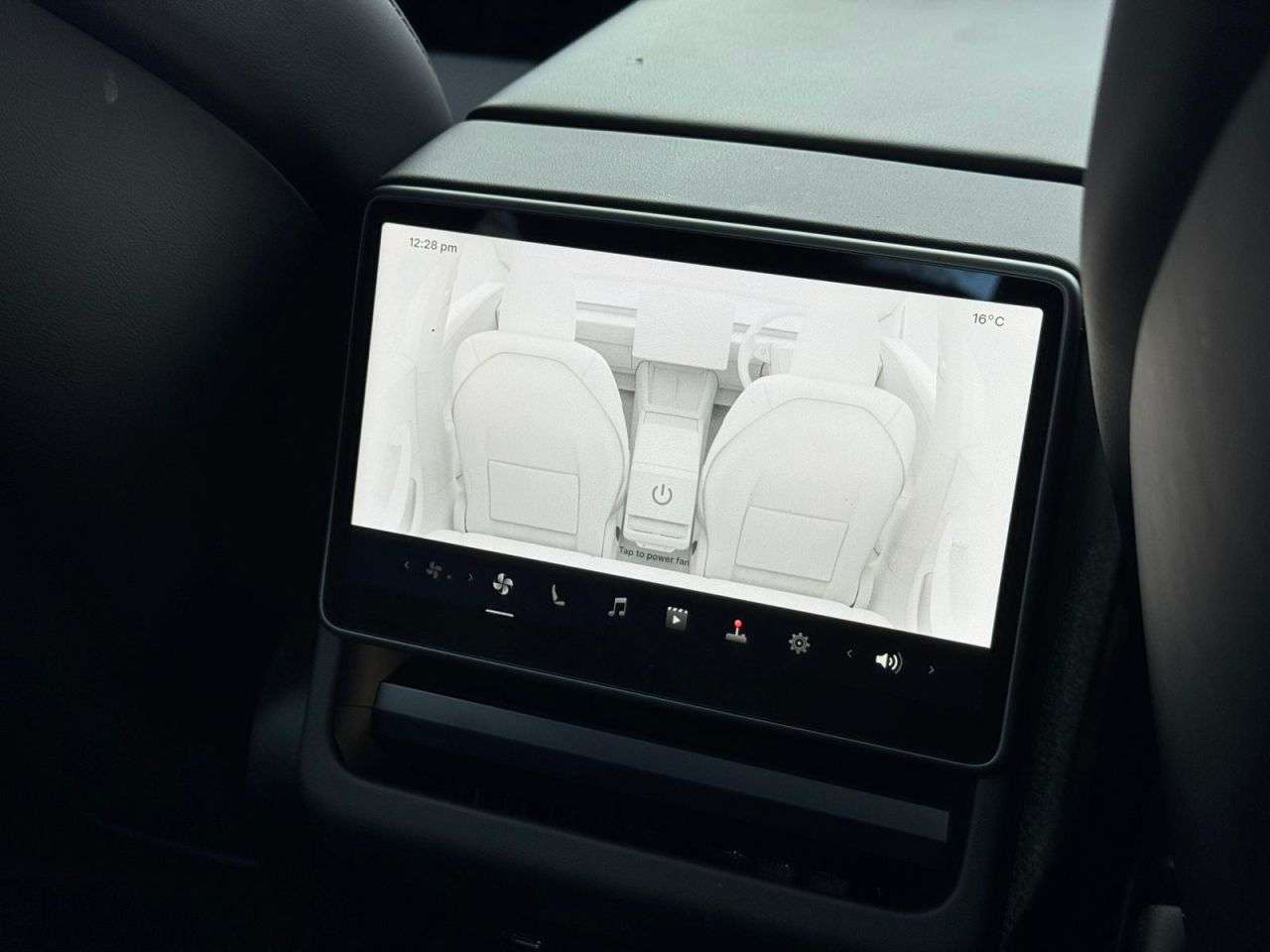 2025 TESLA MODEL 3 2025 TESLA MODEL 3