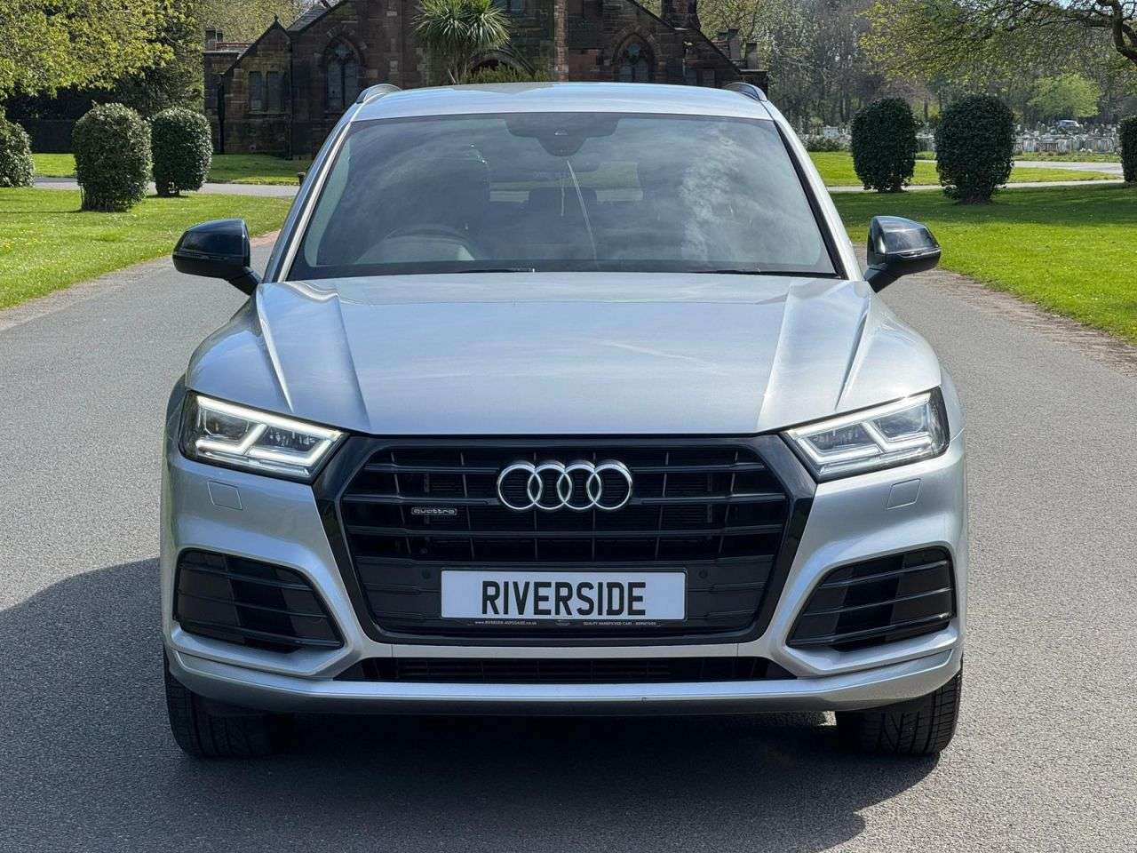 A 2020 AUDI Q5 2.0 TFSIe 50 Black Edition SUV 5dr Petrol Plug-in Hybrid S Tronic quattro E A 2020 AUDI Q5 2.0 TFSIe 50 Black Edition SUV 5dr Petrol Plug-in Hybrid S Tronic quattro E