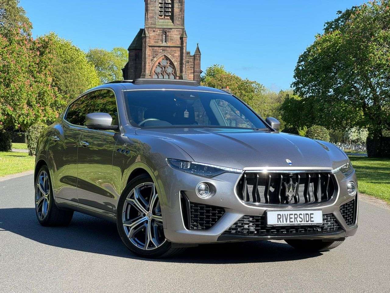 A 2021 MASERATI LEVANTE 2.0 MHEV GT SUV 5dr Petrol ZF 4WD Euro 6 (s/s) (330 ps) A 2021 MASERATI LEVANTE 2.0 MHEV GT SUV 5dr Petrol ZF 4WD Euro 6 (s/s) (330 ps)