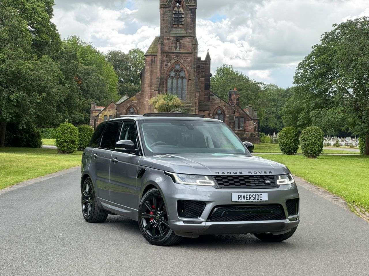 A 2020 LAND ROVER RANGE ROVER SPORT 2.0 P400e 13.1kWh GPF Autobiography Dynamic SUV 5dr Petrol Plug-in Hybrid A A 2020 LAND ROVER RANGE ROVER SPORT 2.0 P400e 13.1kWh GPF Autobiography Dynamic SUV 5dr Petrol Plug-in Hybrid A