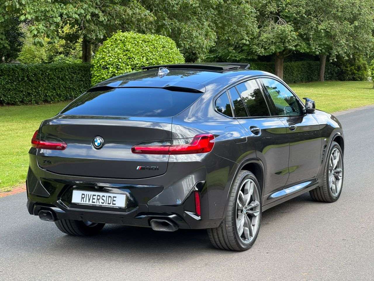 2021 BMW X4 2021 BMW X4