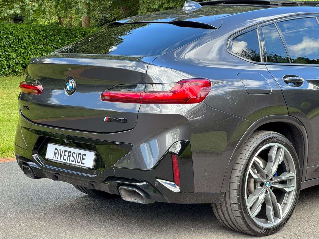 2021 BMW X4 2021 BMW X4
