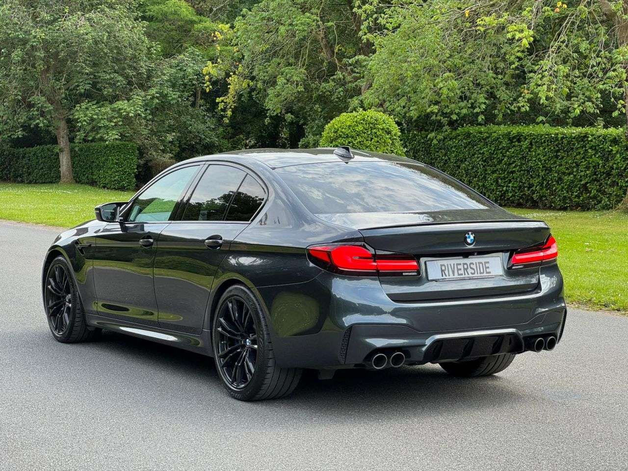 A 2019 BMW M5 4.4 V8 Saloon 4dr Petrol Steptronic xDrive Euro 6 (s/s) (600 ps) A 2019 BMW M5 4.4 V8 Saloon 4dr Petrol Steptronic xDrive Euro 6 (s/s) (600 ps)