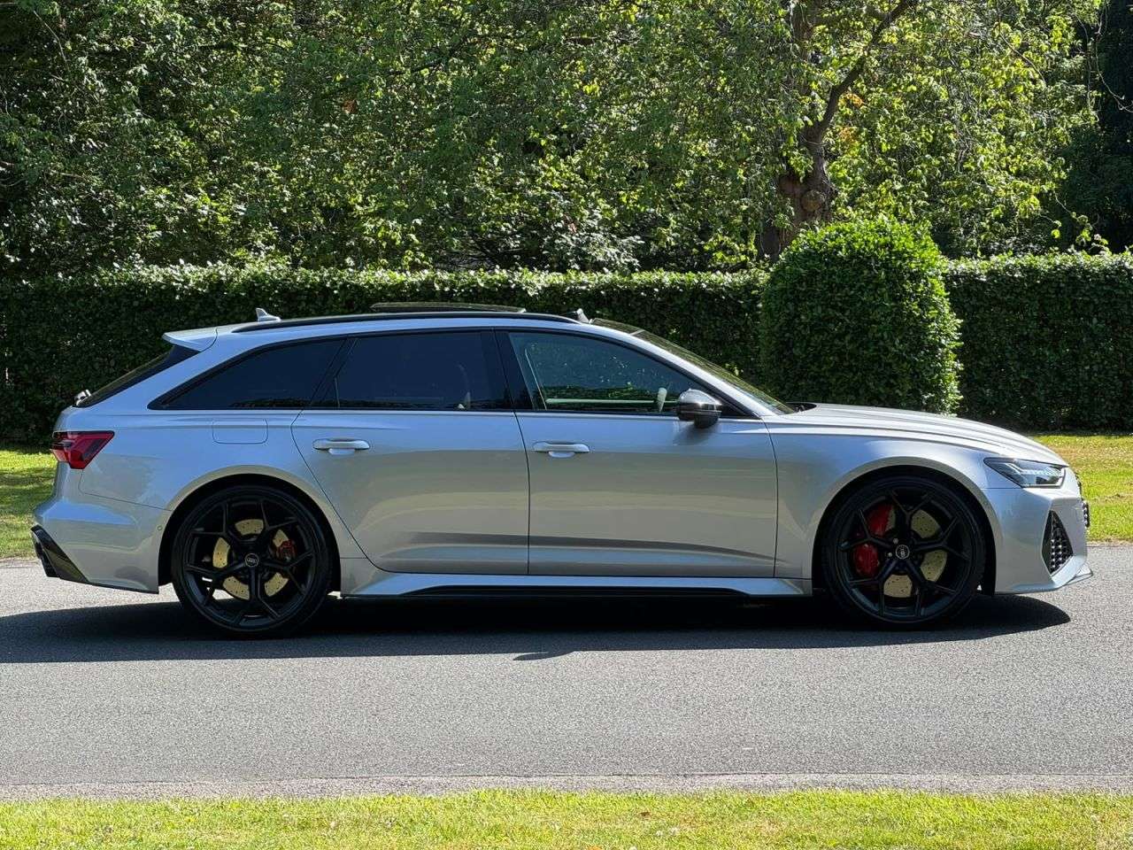 2023 AUDI RS6 AVANT 2023 AUDI RS6 AVANT