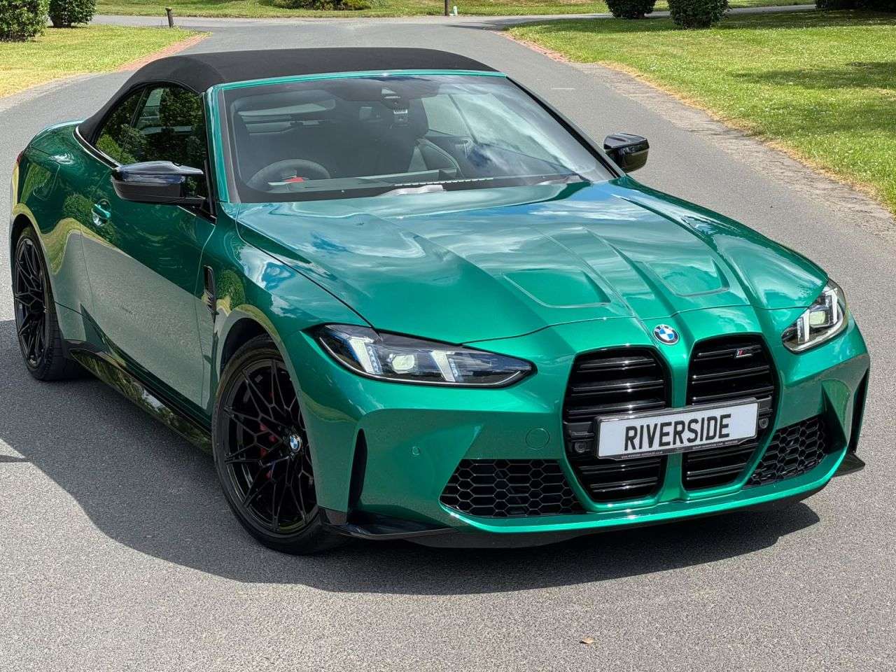 2025 BMW M4 2025 BMW M4