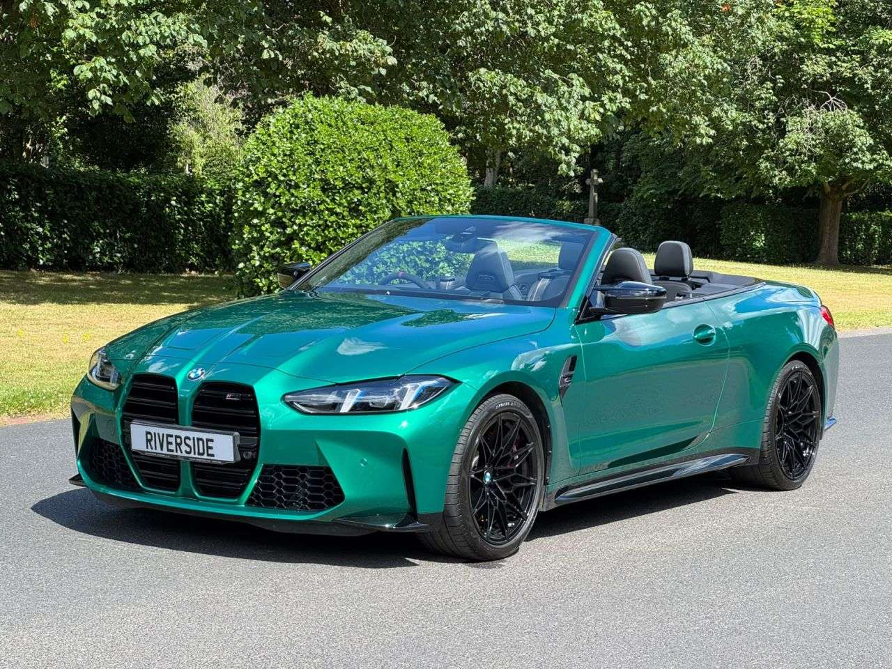 2025 BMW M4 2025 BMW M4