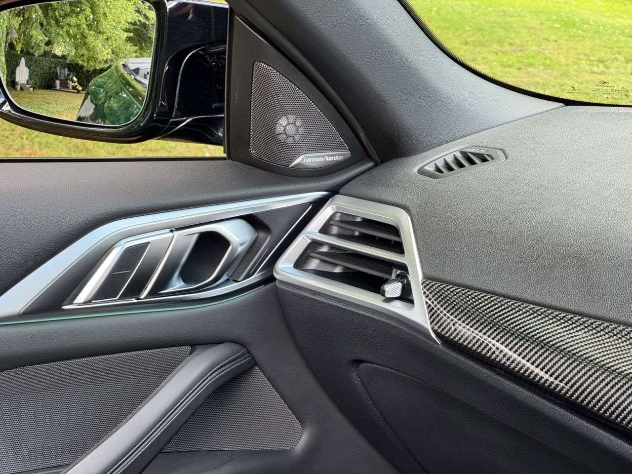 2025 BMW M4 2025 BMW M4