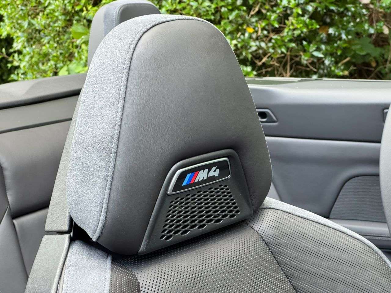 2025 BMW M4 2025 BMW M4