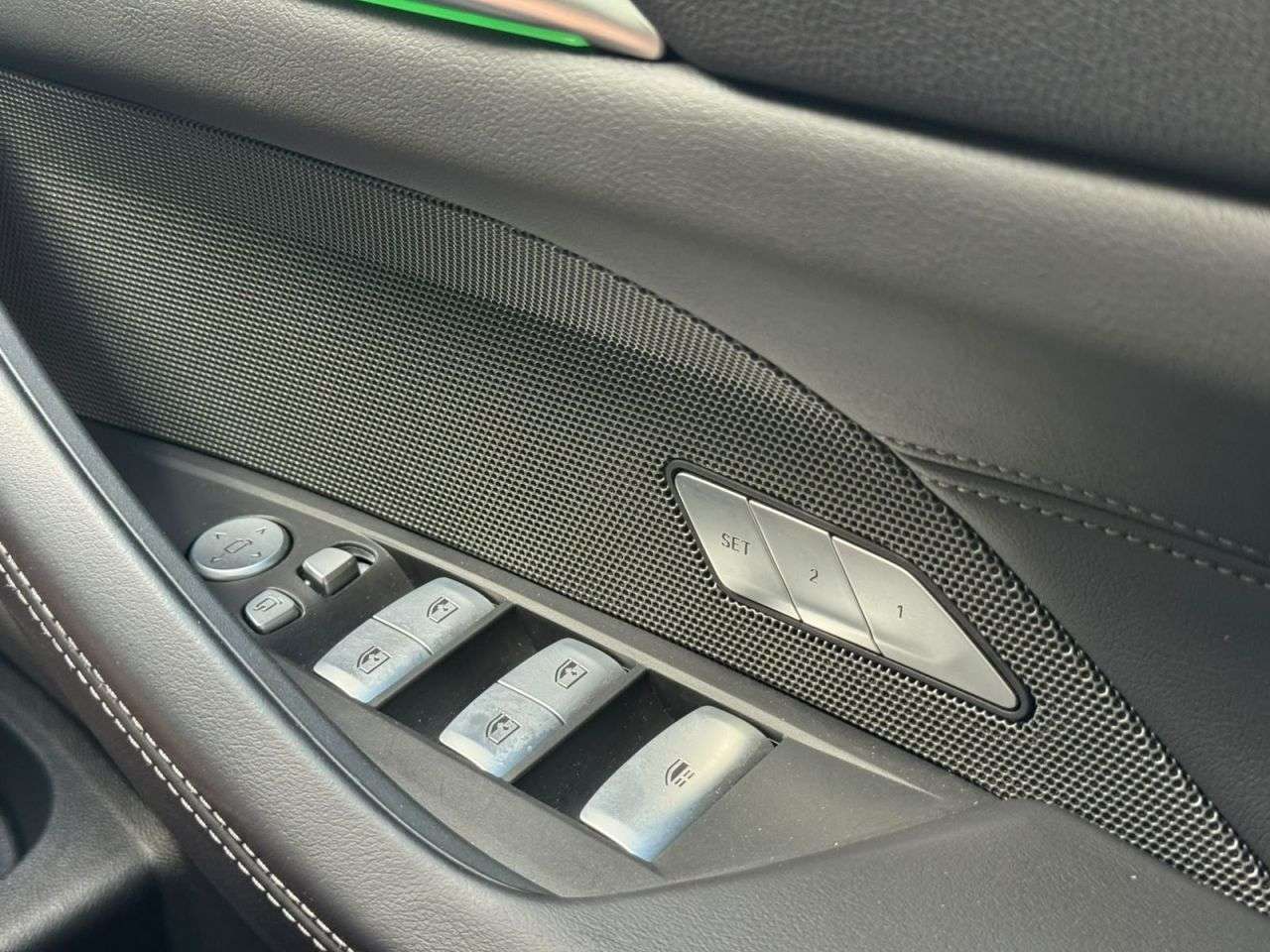 2025 BMW M4 2025 BMW M4