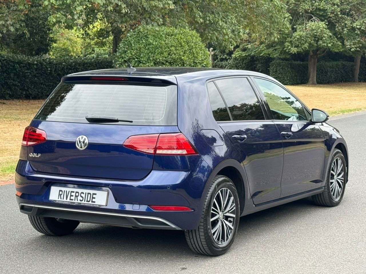 2017 VOLKSWAGEN GOLF 2017 VOLKSWAGEN GOLF