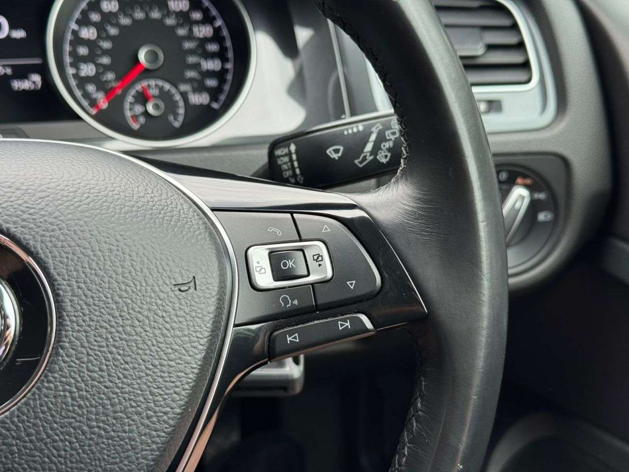 2017 VOLKSWAGEN GOLF 2017 VOLKSWAGEN GOLF