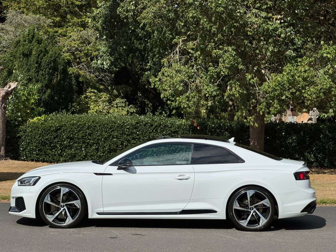 A 2019 AUDI RS5 2.9 TFSI V6 Sport Edition Coupe 2dr Petrol Tiptronic quattro Euro 6 (s/s) ( A 2019 AUDI RS5 2.9 TFSI V6 Sport Edition Coupe 2dr Petrol Tiptronic quattro Euro 6 (s/s) (