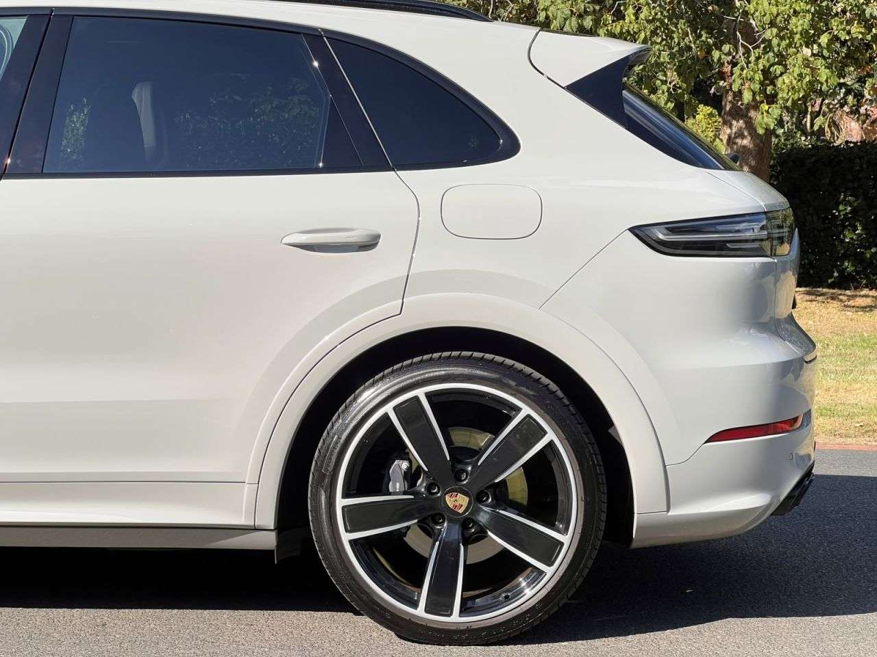 2023 PORSCHE CAYENNE 2023 PORSCHE CAYENNE