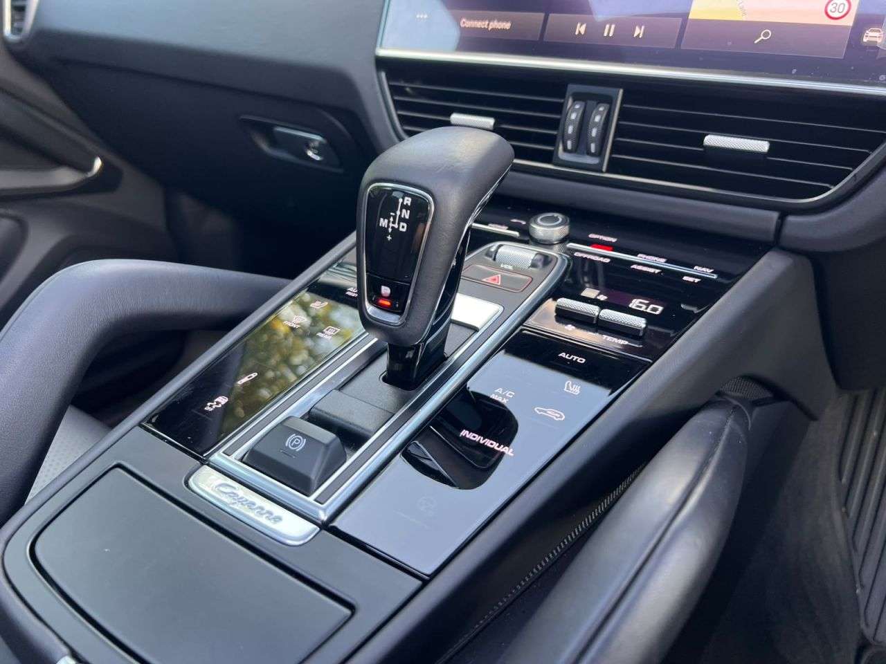2023 PORSCHE CAYENNE 2023 PORSCHE CAYENNE