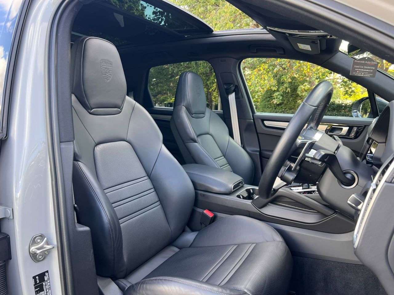 2023 PORSCHE CAYENNE 2023 PORSCHE CAYENNE
