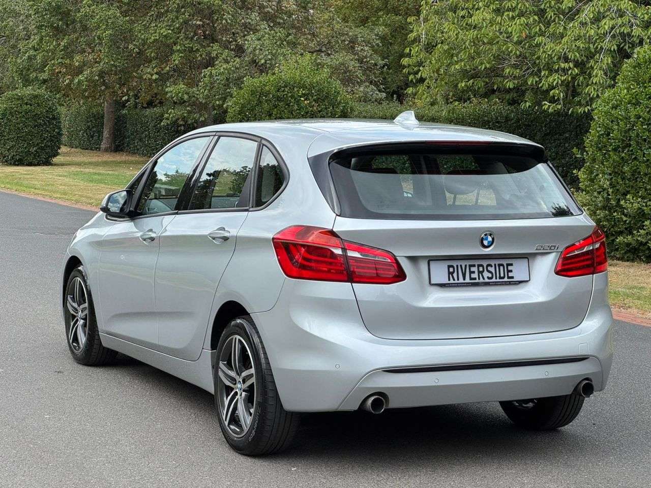 A 2017 BMW 2 SERIES ACTIVE TOURER 2.0 220i Sport MPV 5dr Petrol Manual Euro 6 (s/s) (192 ps) A 2017 BMW 2 SERIES ACTIVE TOURER 2.0 220i Sport MPV 5dr Petrol Manual Euro 6 (s/s) (192 ps)